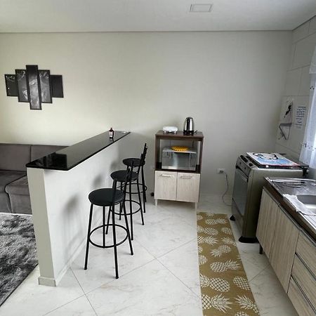 Lindo Apartamento Com 2 Quartos Prox Ao Jardim Botanico E Aeroporto 库里提巴 外观 照片